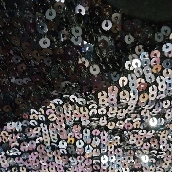 "Wilster" woman's shirt.  - Picture 5 of 8